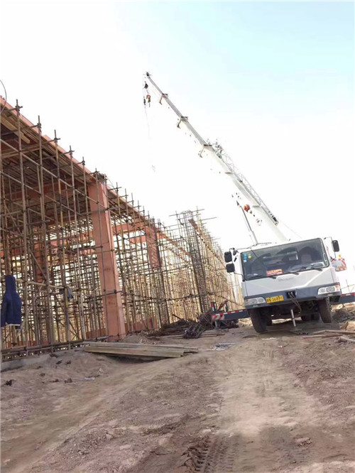 延安市吊车作业的安全注意事项有哪些？